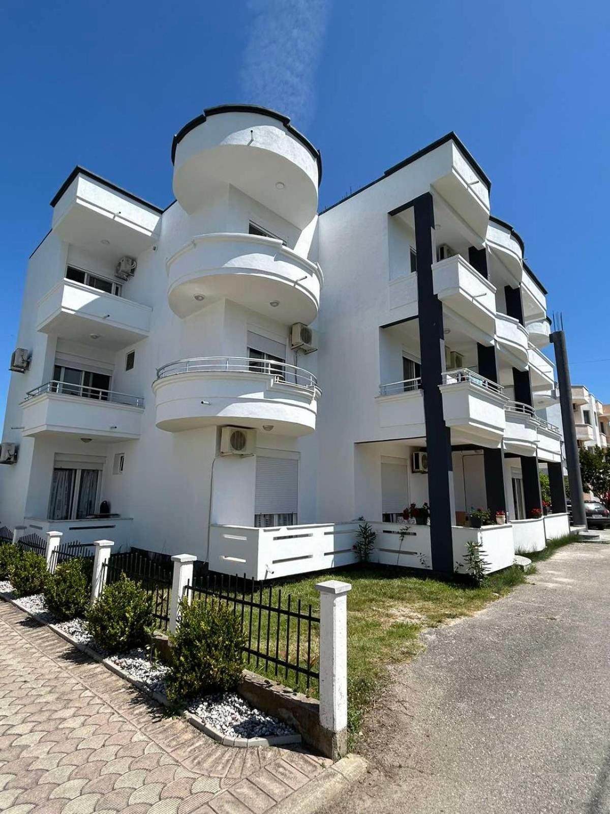 Apartmani Agovic Ulcinj Exterior foto